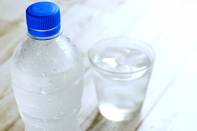 ペットボトルカバー おすすめ ペットボトルや水筒の水滴や結露の防止に 新着情報 商品販売 紹介 Elephant Club オリジナルリストバンドや靴下の刺繍 作成なら広陵町の株式会社塚本 ペットボトルカバー おすすめ ペットボトルや水筒の水滴や結露の防止に 新着情報 商品販売 紹介 Elephant Club オリジナルリストバンドや靴下の刺繍 作成なら広陵町の株式会社塚本